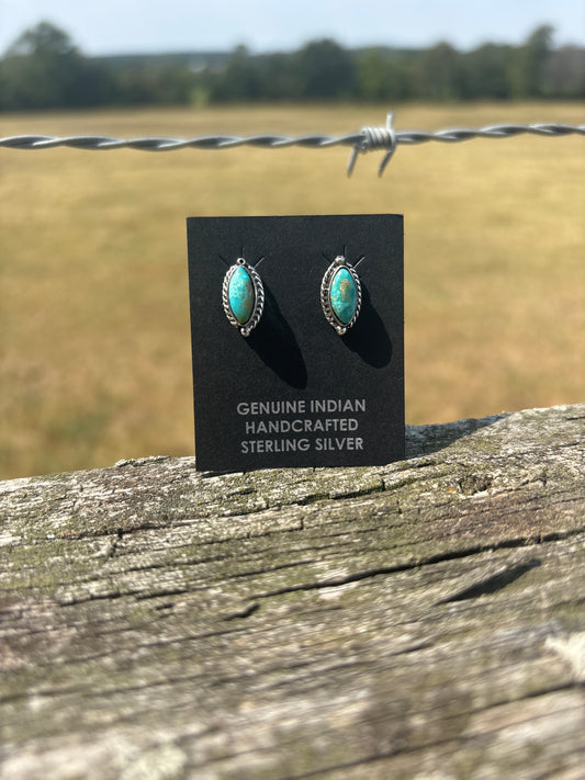 Dotty Oval Studs