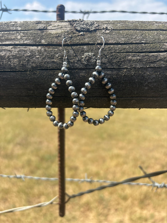 Navajo Pearl Dangles